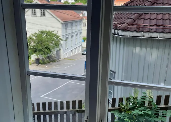 Nydelig Sentrumsleilighet 公寓 阿伦达尔
